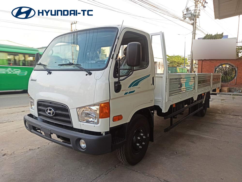 Giá xe Hyundai Mighty 110XL 7 tấn thùng lửng