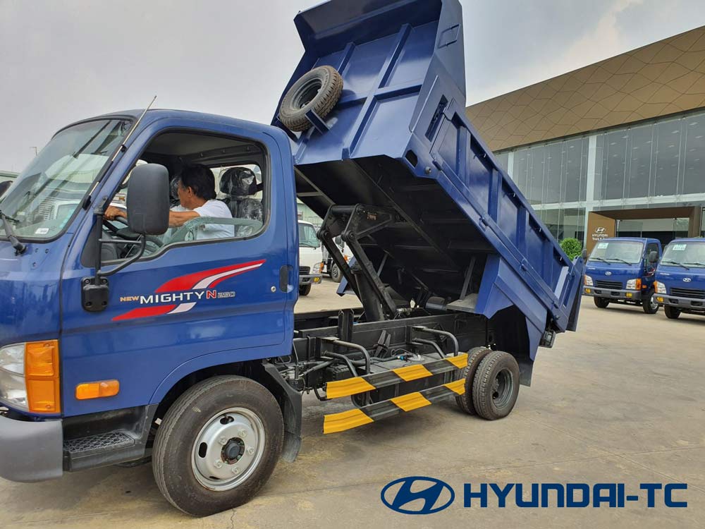Xe ben Hyundai Mighty N250 thùng 2.5 khối